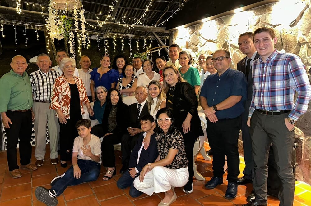 Don Saulo Villarreal Franco celebró 90 años de vida imagen de la publicación