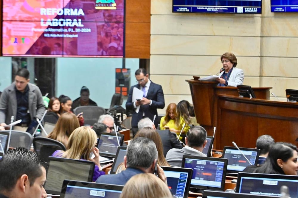 Senado retomó estudio de reforma laboral en último debate este miércoles imagen de la publicación