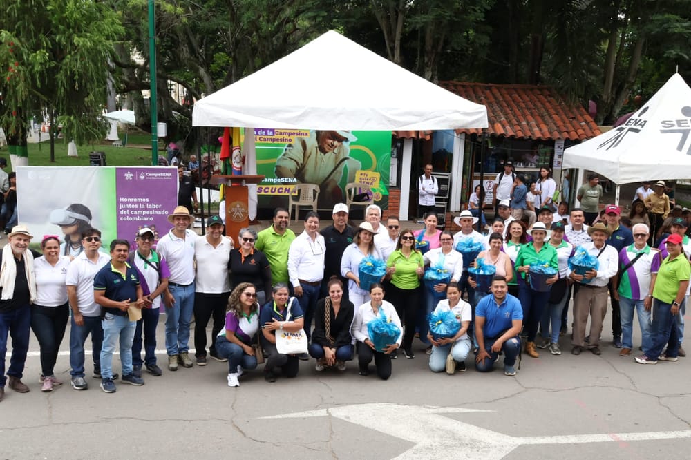 El Socorro fue la escena para exaltar el sacrificio del campesinado santandereano imagen de la publicación