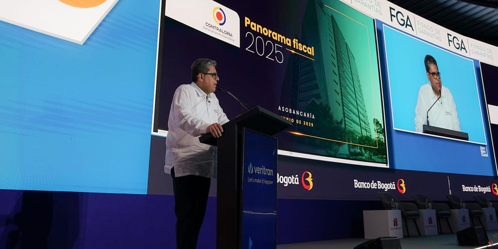 Alerta de la Contraloría: “Sino mejora el recaudo de la DIAN, gobierno tendrá que paralizar megaproyectos” imagen de la publicación