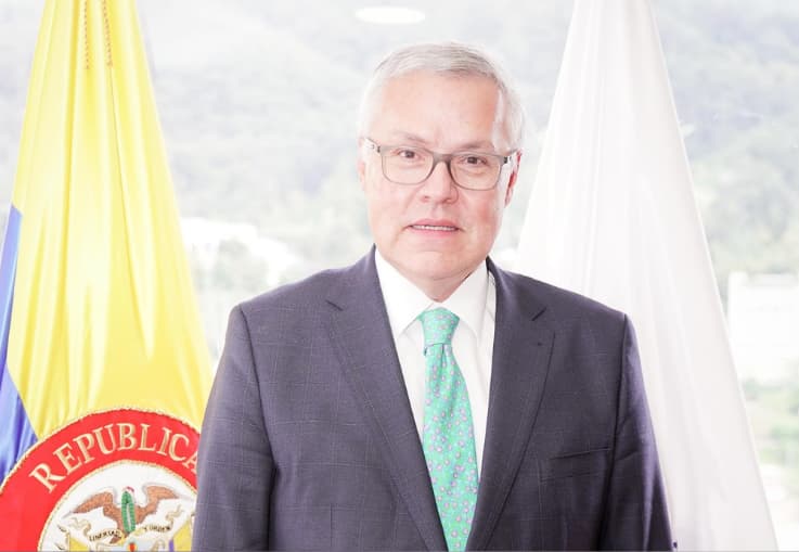 También atentaron contra un exministro de justicia: un escolta resultó herido imagen de la publicación