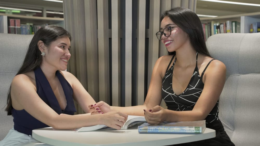 Keren y Catalina: dos matemáticas UIS que están transformando la salud de Santander, desde el análisis y la innovación imagen de la publicación