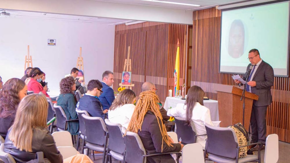 Tras 25 años, el Estado asume su responsabilidad por asesinato cometido por paramilitares en Apartadó imagen de la publicación