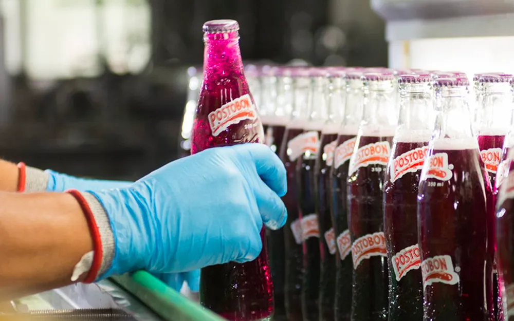Le clavaron a Postobón su multa por vender menos gaseosa de la que promociona imagen de la publicación