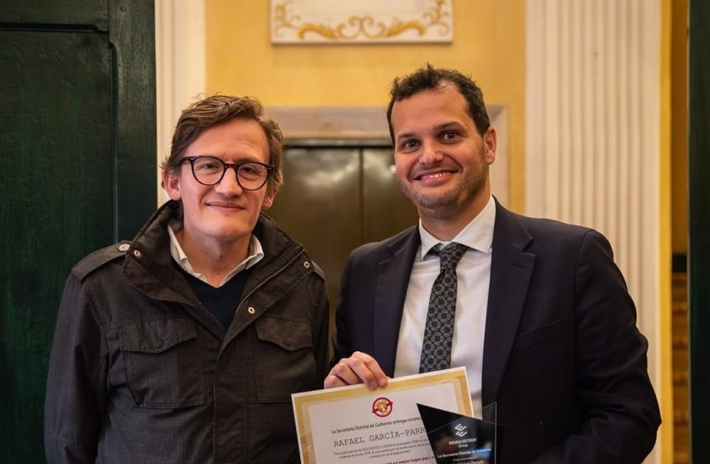 200 becas disponibles para estudiar virtualmente en México o Italia imagen de la publicación