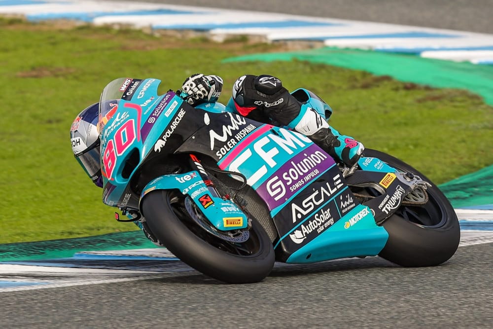 David Alonso sobrevive a dos caídas y logra clasificar en el GP de Aragón de Moto2 imagen de la publicación