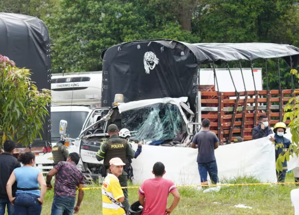 Operario de Centroabastos murió aprisionado en un camión imagen de la publicación