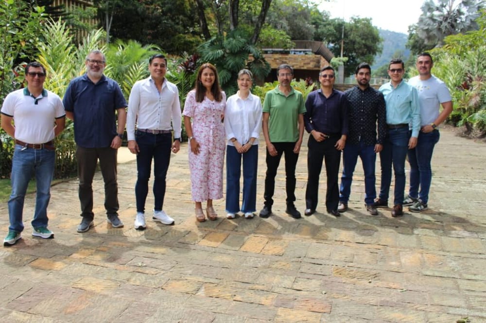 Proyectos innovadores transformarán la enseñanza con TIC en la UIS imagen de la publicación