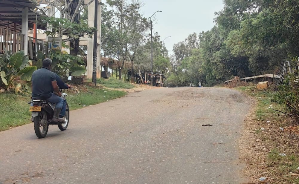 Ecopetrol inicia obras en la vía de acceso al corregimiento El Llanito de Barrancabermeja imagen de la publicación