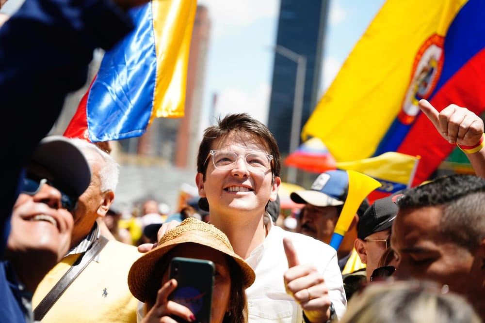 Petro rechaza hipótesis sobre atentado a Miguel Uribe imagen de la publicación