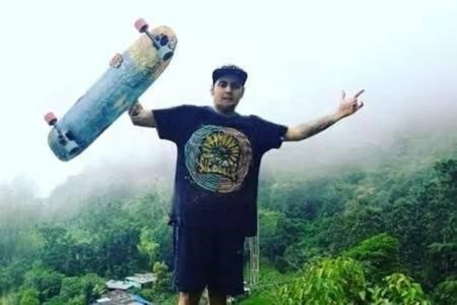 Deportista murió al ser arrollado por un auto cuando practicaba longboarding en Girón imagen de la publicación