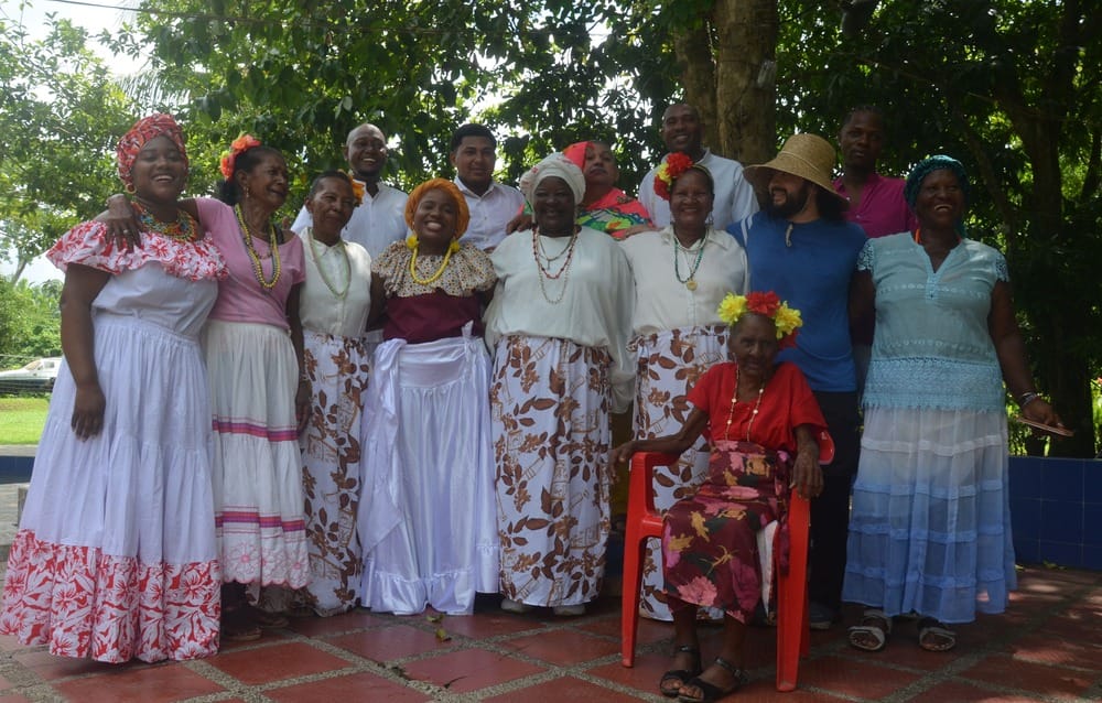 Anónimas & Resilientes Colectivo de cantadoras mayores que preservan un legado imagen de la publicación