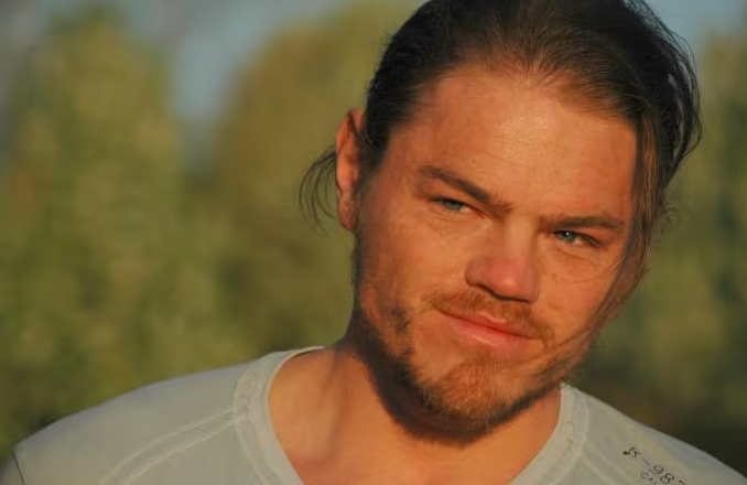 Murió Devin Harjes, la promesa de la TV que brilló en Daredevil imagen de la publicación