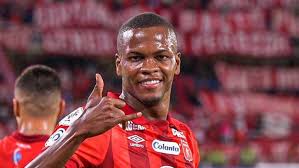 Larry Angulo es el nuevo refuerzo del Hapoel Haifa de Israel para la temporada 2025/26 imagen de la publicación