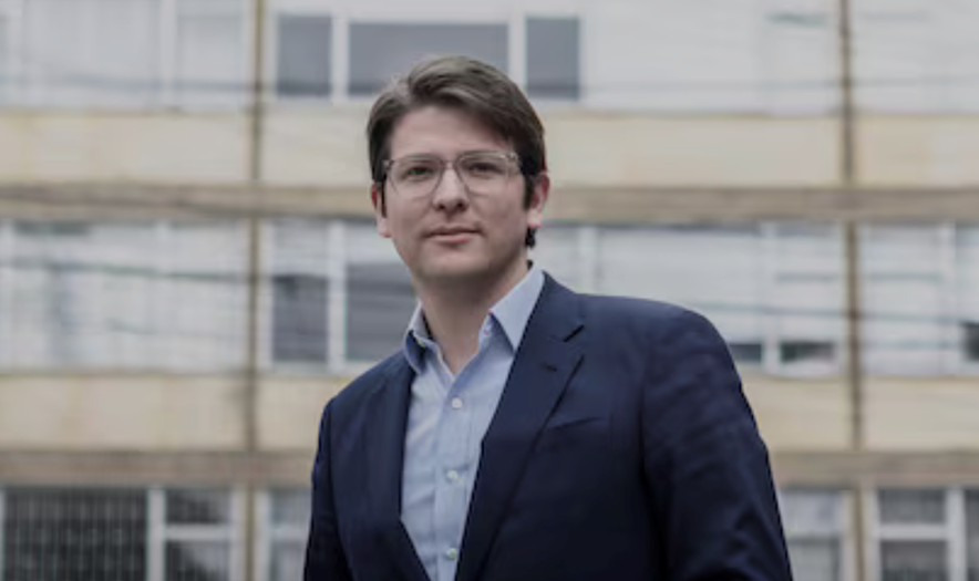 Fundación Santa Fe: Miguel Uribe Turbay permanece en estado crítico imagen de la publicación