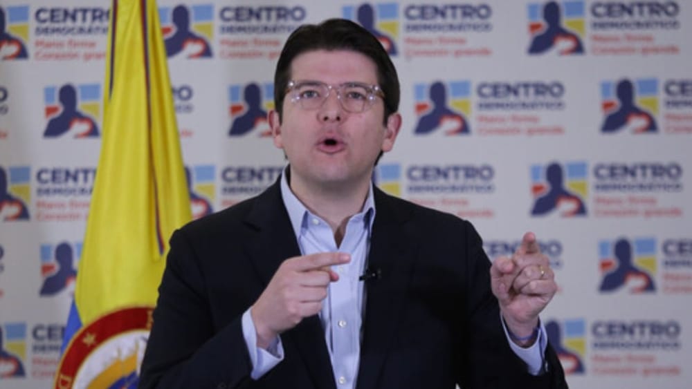 ÚLTIMA HORA: Herido en atentado Miguel Uribe Turbay y lucha por su vida. Llevado a Urgencias en Bogotá. La muerte pelea para llevarse a un gran candidato presidencial imagen de la publicación