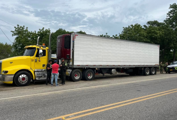 Transportadores exigen seguridad tras asesinato a conductor santandereano imagen de la publicación