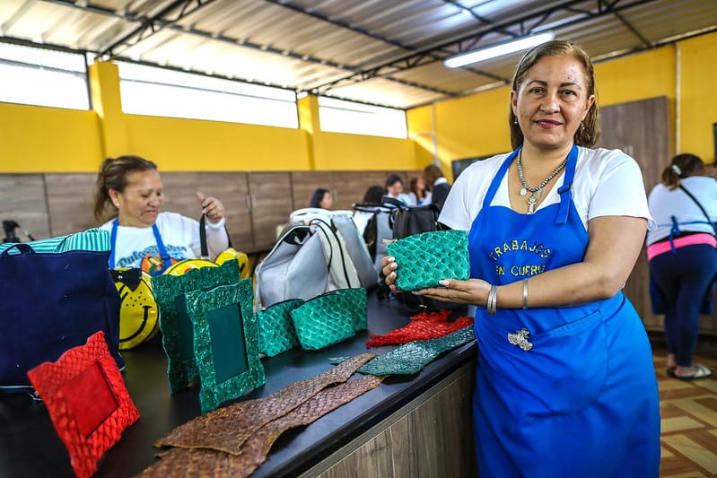 165 mujeres que cumplen condena en libertad hoy prestan servicios comunitarios, gracias a ley de Utilidad Pública imagen de la publicación