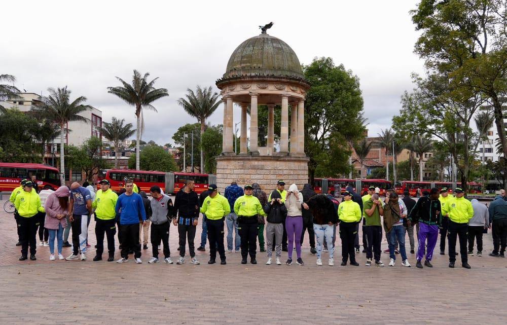 Banda de drogas usaba menores en alianza con policías  como aliados imagen de la publicación