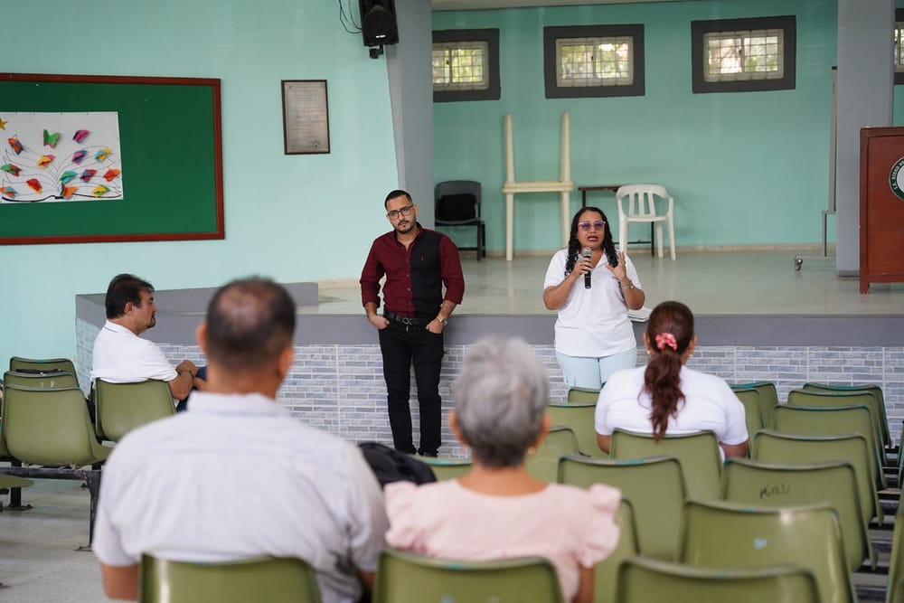 MinEducación entregó recurso para educación gratuita en el Puerto Petrolero imagen de la publicación