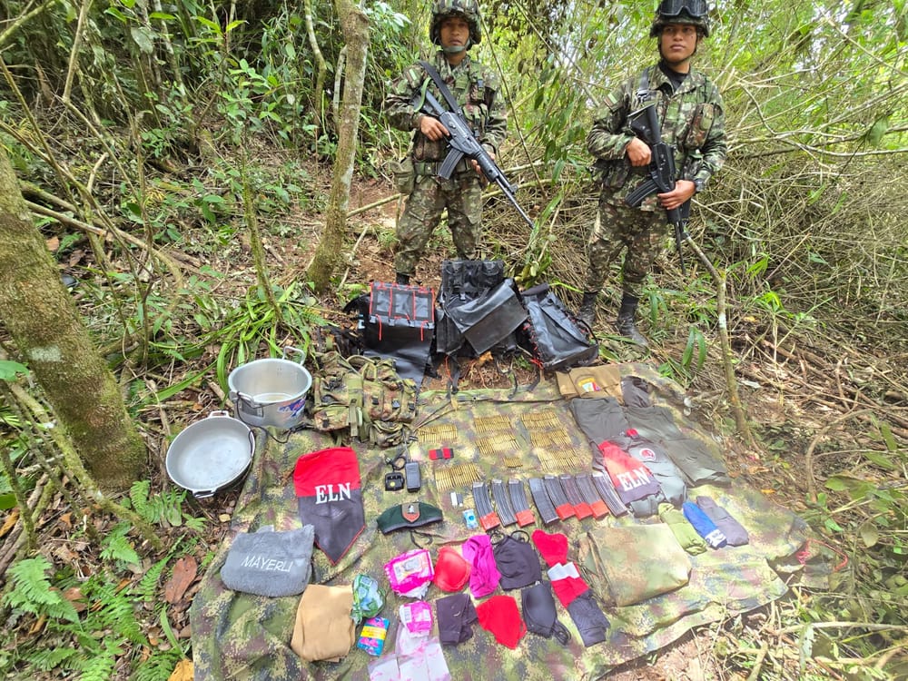 Combate entre Ejército y ELN deja una estructura en huida e incautación de material de guerra imagen de la publicación
