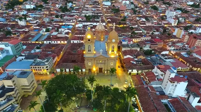 Capturan a tres hombres por delitos sexuales contra menores en Santander imagen de la publicación