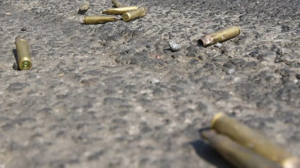 Balacera y masacrados tres jóvenes al interior de un hotel imagen de la publicación