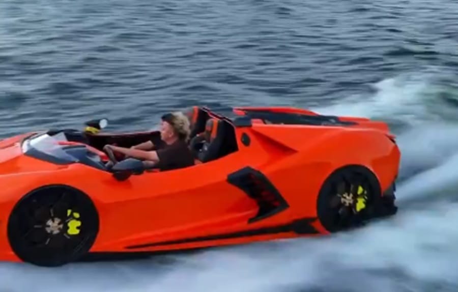 Primer “yescar” hecho en Colombia navegó por la represa de Topocoro en Santander imagen de la publicación