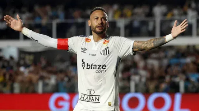 Neymar vive su peor momento en el Santos: discusiones con hinchas, goles anulados y una crisis sin freno imagen de la publicación