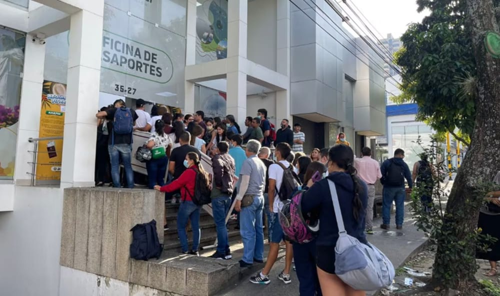 Oficina de pasaportes trabaja con normalidad en Santander imagen de la publicación
