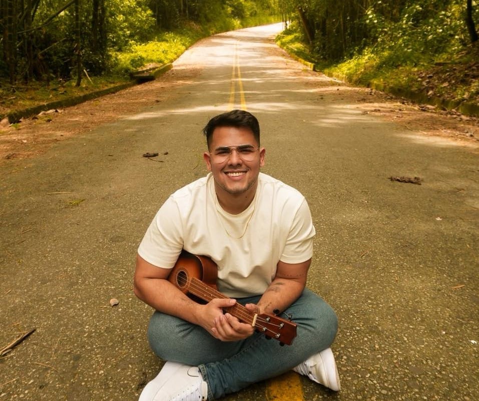 Javier Arrieta presenta “No te rindas” imagen de la publicación