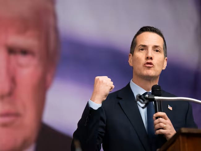 Senador Bernie Moreno advierte a  Nicolás Maduro: "su reino de terror está por acabar" imagen de la publicación