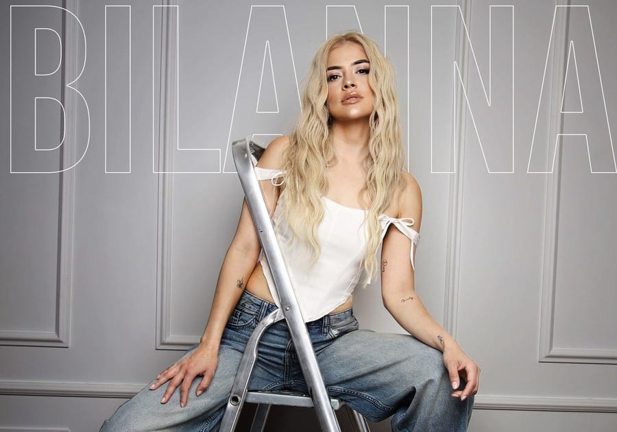 Bilanna lanza su primer álbum "Pura y Natural" imagen de la publicación