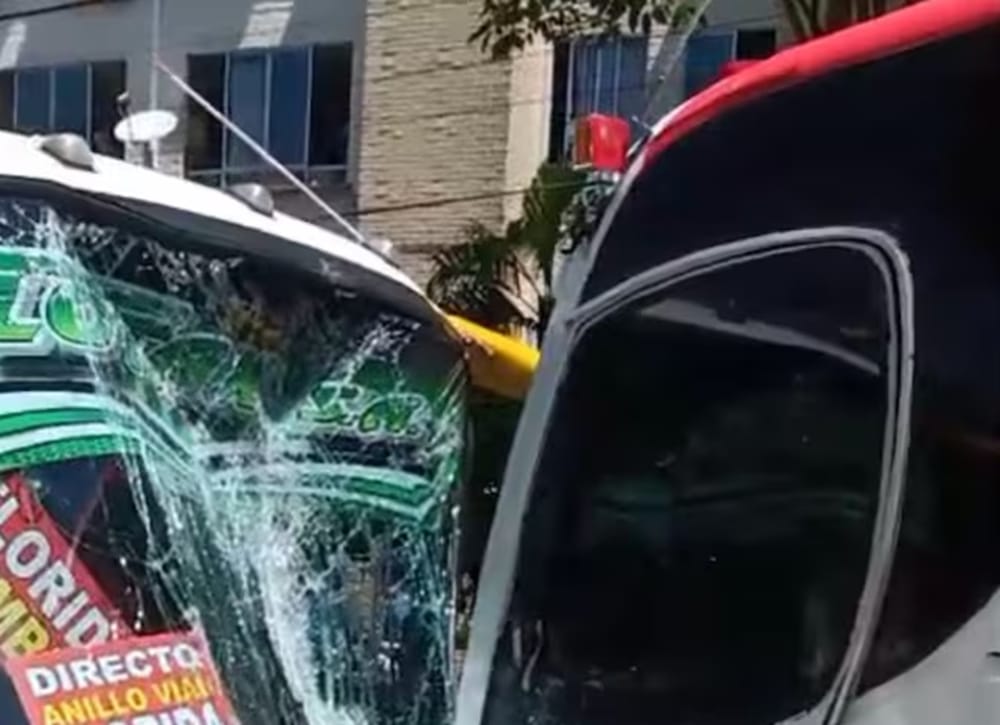 Choque entre buses deja siete heridos graves en Floridablanca imagen de la publicación