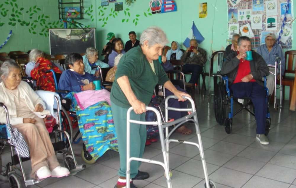 S.OS. en los Centros de Bienestar del Adulto Mayor por retraso en pagos imagen de la publicación