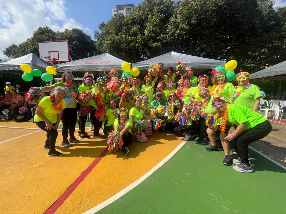 Diversión y experiencia de vida en Carnaval del Juego Senior imagen de la publicación