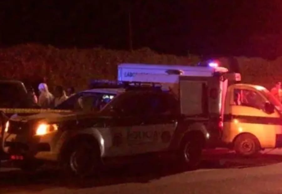 Cae homicida después de persecución y tiroteo de película imagen de la publicación