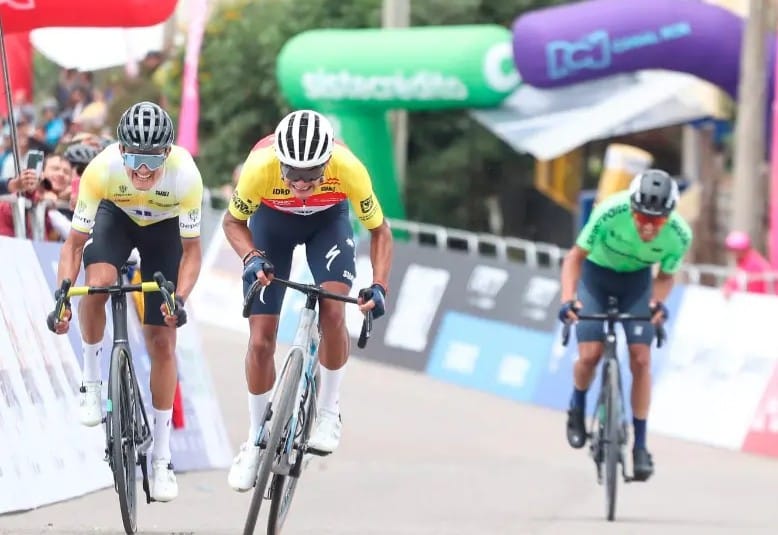 Diego Camargo gana la etapa con final en Alto del Cogollo imagen de la publicación