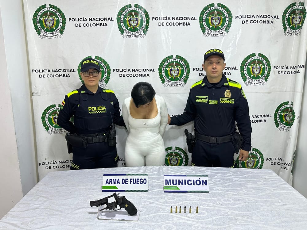 Mujer fue capturada en flagrancia tras hurto en parque de Bucaramanga imagen de la publicación