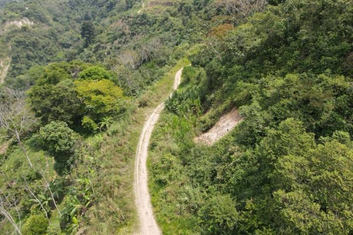 Grave accidente deja tres heridos en vía Bucaramanga- Rionegro imagen de la publicación
