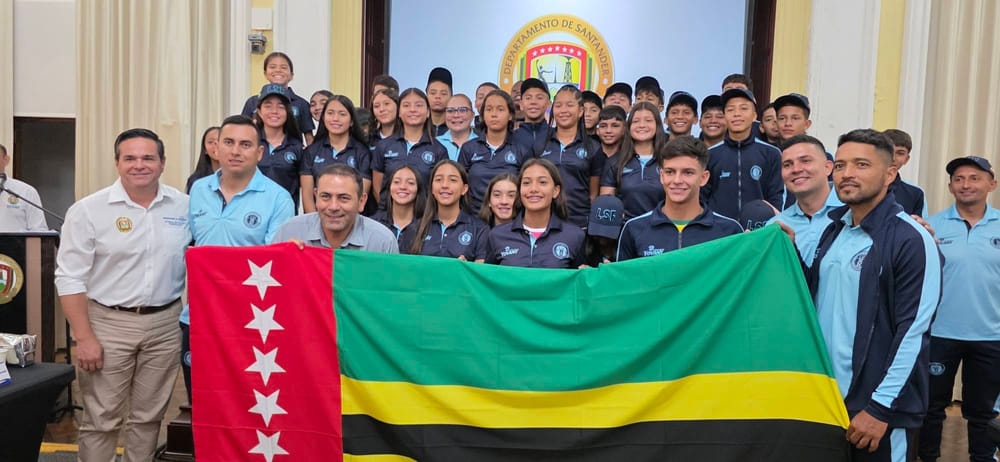 Gobernador entregó bandera de Santander a selecciones viajeras a Paraguay imagen de la publicación