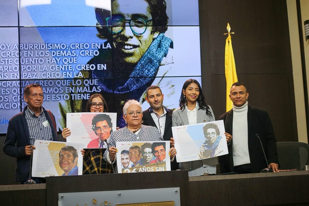 Con un proyecto de ley Congreso propone rendirle homenaje a la memoria de Jaime Garzón imagen de la publicación