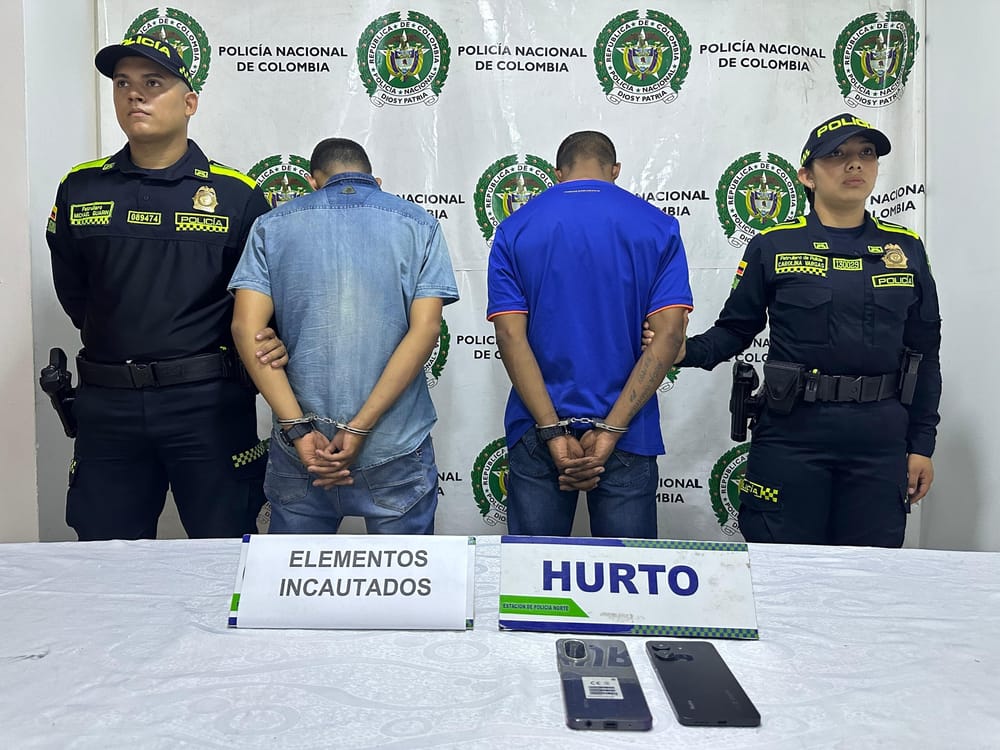 Ladrones iban por las cadenas de oro de un ciudadano y terminaron con las esposas de acero de la  Policía imagen de la publicación