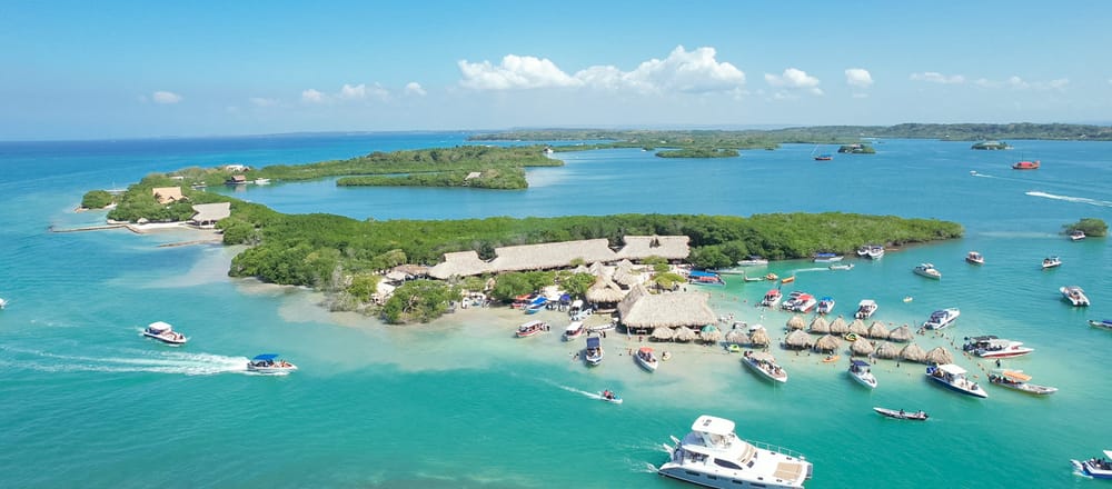 Joven lucha por su vida tras accidente en playa de Cartagena imagen de la publicación