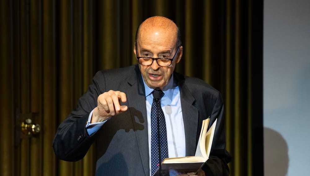 Álvaro Leyva considera que  Petro debe retirarse del cargo imagen de la publicación