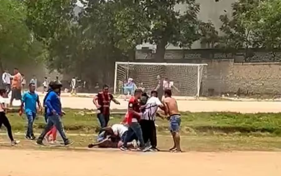 Partido de fútbol infantil terminó a puños... entre los padres imagen de la publicación