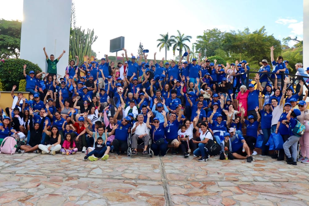Taxistas y sus familias vivieron un día de integración en el Parque Nacional del Chicamocha imagen de la publicación