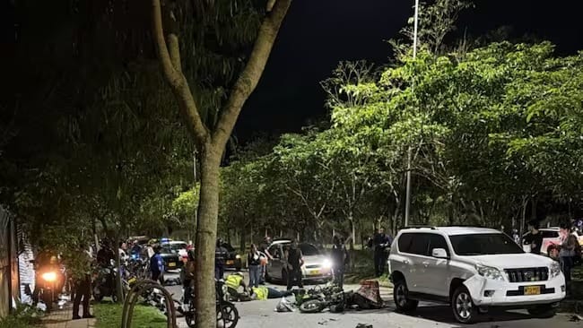 Conductor arrolló a grupo de personas en Floridablanca y huyó, un joven murió imagen de la publicación