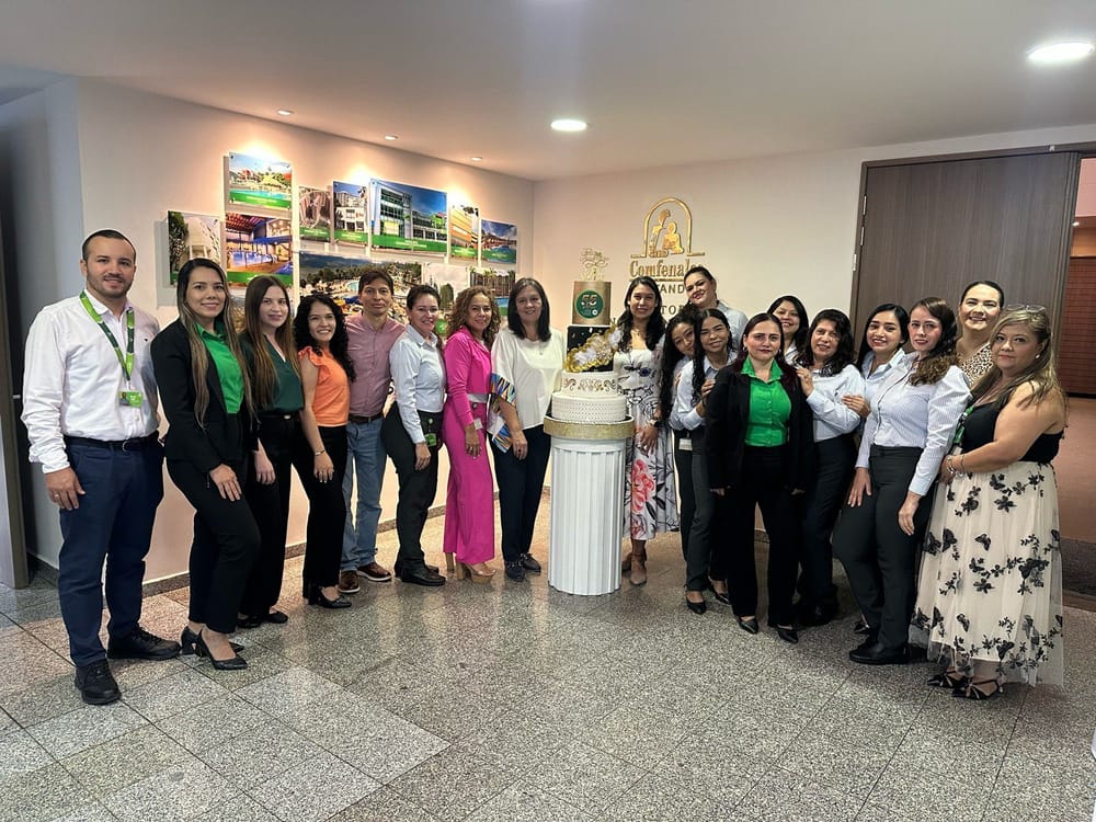 Celebración 55 años de capacitación y servicio IEC imagen de la publicación