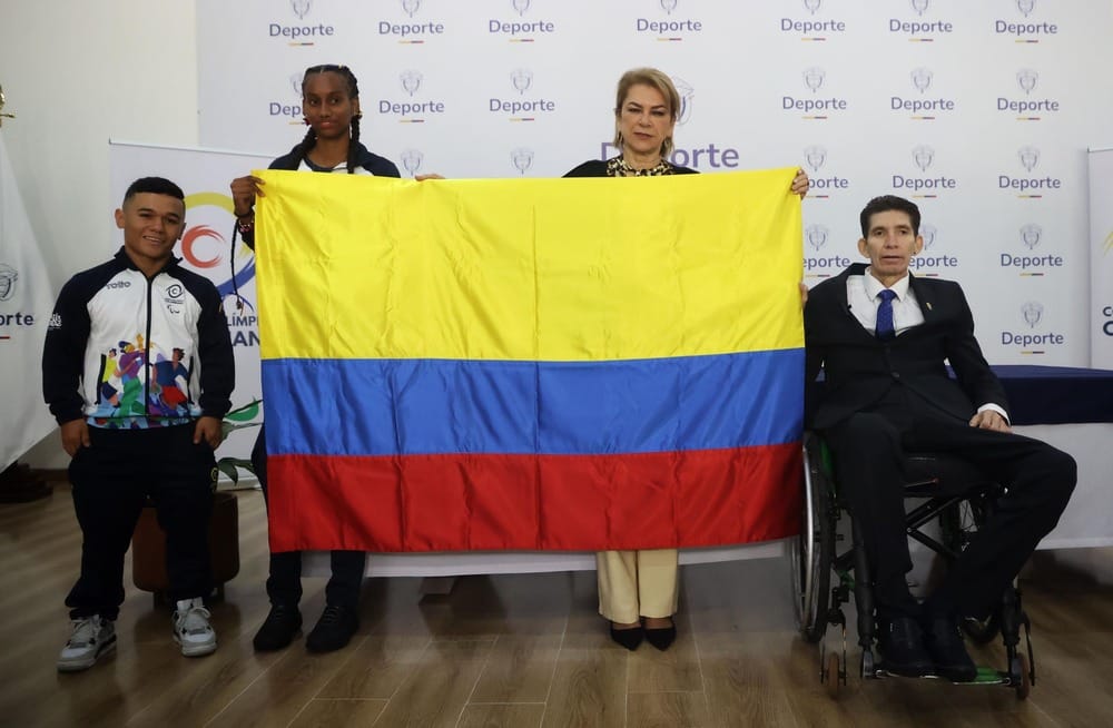 Santandereano Santiago León abanderado de Colombia imagen de la publicación